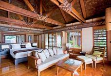 Il resort dispone di 45 bures (bungalow) tutti forniti di aria condizionata, ventilatore a soffitto, telefono, letto grandissimo a due piazze, docce esterne ed interne, veranda spaziosa in legno,