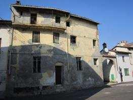 Po. È stato ricostruito tra gli anni '50-'60. 12 Casermetta Ca Olmo Comune di Ferrara Prov.