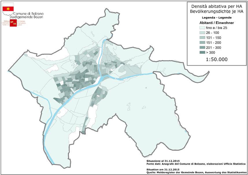 Graf. 2.3: Densità abitativa per ha Tabella 2.1: Popolazione residente al 31.12.2015 per sesso e quartieri - valori assoluti e percentuali Sesso Maschi Femmine Centro-Piani-Rencio 8.937 9.400 18.