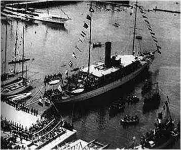 2/4 La bianca Nave dei miracoli Nel gennaio del 1930 vennero imbarcati nuovi apparecchi con soluzioni d'avanguardia nella