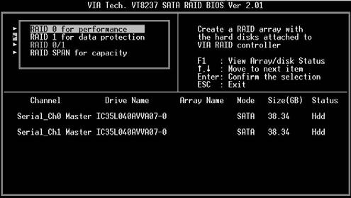 3. Ci sono due modi per creare un Disk Array. Uno è Auto Setup (Configurazione automatica) e l altro è Select Disk Drives (Selezione unità disco).