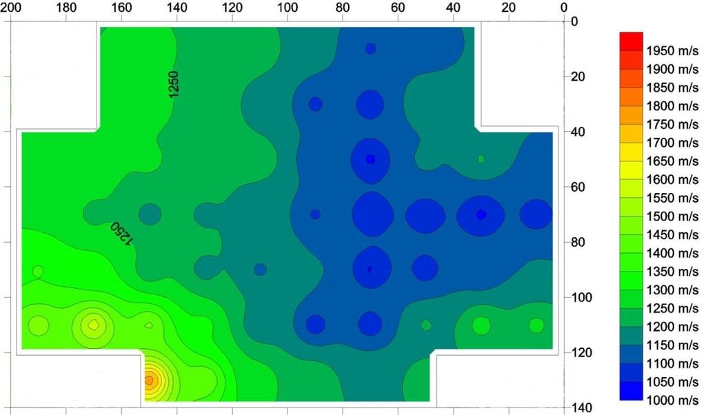 4 - Raccolta ed analisi di precedenti sperimentazioni Entrambe le tomografie soniche sono state condotte disponendo rispettivamente 5 punti di battuta-ricezione con passo di 20 cm lungo i due lati