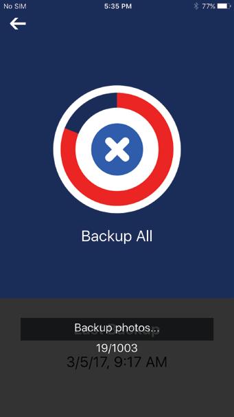 Backup automatico di contatti e foto Con l app Lexar Media Manager è possibile eseguire backup automatici di contatti o foto ogni volta che il prodotto Lexar compatibile con ios viene collegato al