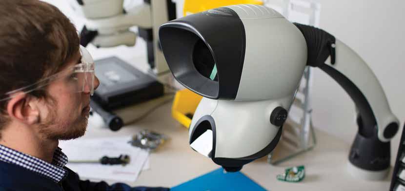 Stereomicroscopi ergonomici Immagini di qualità superiore per una ampia gamma di attività di ispezione e rilavorazione FM 557119 Vision Engineering Ltd è un'azienda certificata ISO 9001:2008.