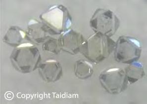 IL DIAMANTE DI TIPO IIa SINTETICO HPHT Diamanti sintetici grezzi HPHT di