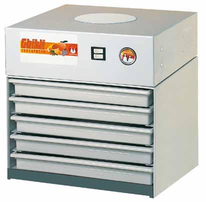 Il particolare sistema di riscaldamento (due resistenze da 500W ciascuna) e di circolazione dell aria (una capace ventola consente una perfetta circolazione dell aria calda in ogni cassetto), priva