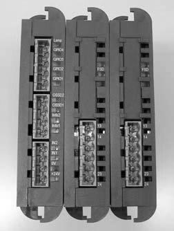 di parte Descrizione 440R-ACABL1 440R-ACABL2 440R-ACABL3 440R-ATERM2P 440R-ATERM2C 445L-AF6150 Modulo di espansione MSR45E Cavo a nastro due moduli Cavo a nastro tre moduli Cavo a nastro quattro