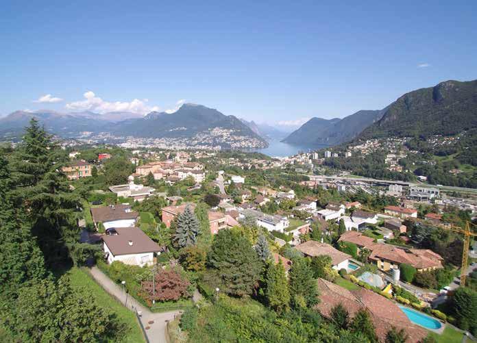 Il paese di Montagnola fa parte del comune di Collina d Oro e sorge sull omonima collina che domina un panorama mozzafiato a 360 gradi sulle due sponde del Lago di Lugano e sul golfo di Agno.