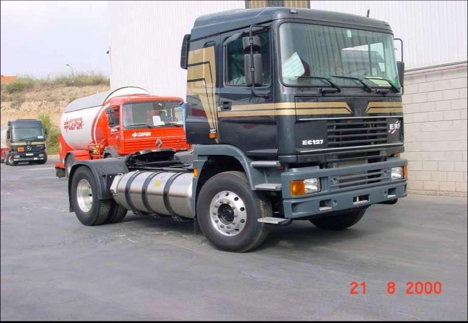 Perché la foto di questo vecchio autocarro? Uno dei primi autocarri alimentato a GNL del Gruppo HAM.