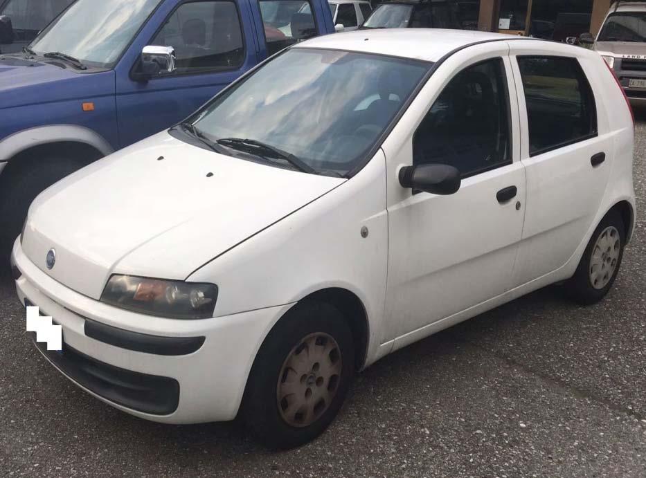 FIAT PUNTO Anno prima immatricolazione 2002 Km percorsi 120.