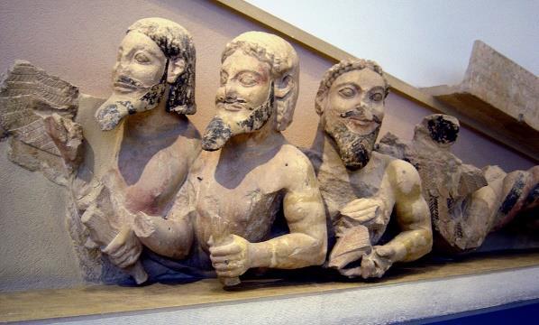 Le sculture erano quasi sempre dipinte Erano connesse al culto