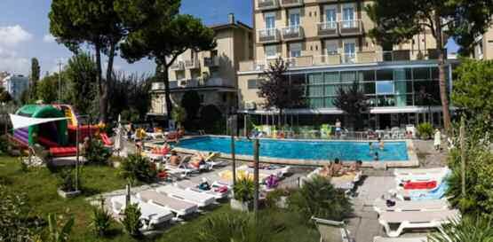 Hotel Lotus *** Via Giuseppe Rovani, 3-47921 Rimini Tel. (+39) 0541 381680 info@lotushotel.it - www.lotushotel.it WWW.VACANZEBIMBI.IT/SCHEDA-HOTEL-LOTUS.
