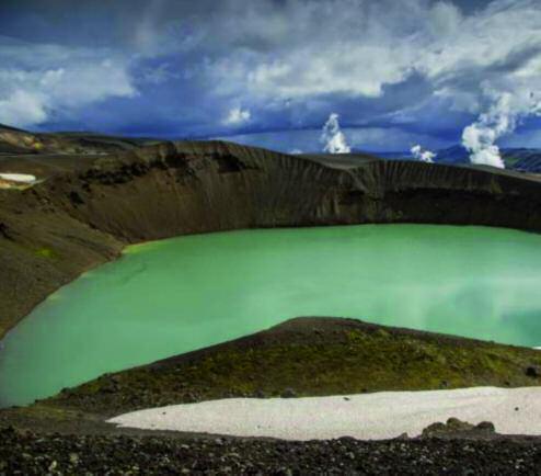 ISLANDA CLASSICA ISLANDA CLASSICA 34 1 GIORNO: ITALIA - REYKIAVIK Partenza dall Italia con volo di linea per raggiungere Reykiavk: la capitale dell Islanda, una città tutta da scoprire che offre