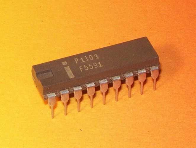 Prospettiva Storica Il primo chip di DRAM (1103) introdotto da Intel nell Ottobre 1970 Cycle time 340ns Access Time