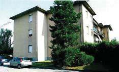 Per info Associazione Notarile Bergamo tel. 035/219426. CARAVAGGIO - OLTRESSANDA ALTA - AUTORIMESSA Rif. RGE 1345/11 Caravaggio (Bg) via Fontanili Lotto 1: Appartamento al p.