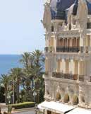 I clienti dell Hôtel Hermitage o del Monte-Carlo Beach dispongono di un accesso gratuito al Monte-Carlo Beach Club (piscina olimpionica d acqua di mare riscaldata e spiaggia privata, (lettino e