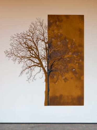 cut on oxidised corten