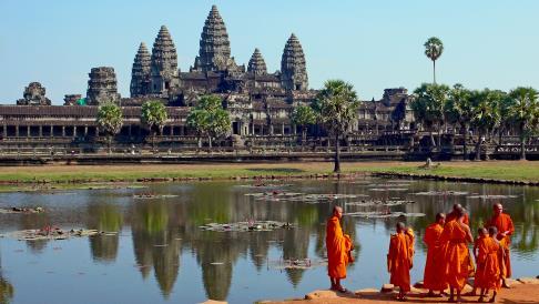 Un viaggio in Cambogia e Laos, affascinanti paesi dalla tranquillità spirituale e naturale, consente di tuffarsi in una dimensione unica al mondo.