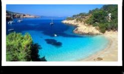 DOMENICA Al mattino visiteremo la segreta Portixol (foto). Veleggeremo tutta la costa nord, dove Ibiza diviene un ambiente selvaggio.