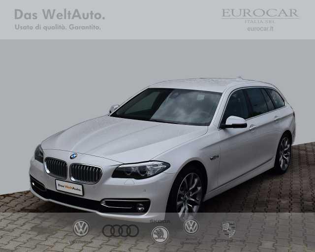 BMW Serie 5 520d Touring Business aut. Serie 5 Immatricolazione: 3/ 2014 KM: 62900 Colore: metallizzato Carrozzeria: Station Wagon Cilindrata: 1995 Prezzo: 29.