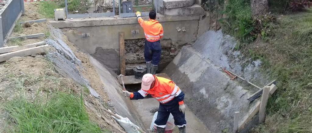 Grumolo delle Abbadesse; - SCOLO FRONTAL, ricostruzione del ponte precedente costituito da due tubi appaiati con un nuovo manufatto a luce unica in via