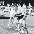 Strepitosa la sua supremazia sui 66 km della Vigevano-Milano che chiudeva il Giro 92, già suo: 2 46 a Bontempi, raggiunto Chiappucci Moser, il signore del tempo Lo «Sceriffo» ha firmato 2 crono.