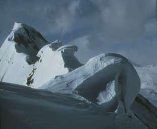 Con direzione da NW-N possibilità di foehn fino in fondo valle e presenza di stau sopravento ai rilievi con sconfinamenti anche sottovento.