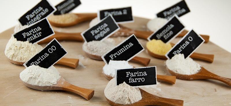 FARINE DI CEREALI Il livello di raffinazione delle farine va dalla farina più raffinata a quella meno raffinata: tipo 00, tipo 0, tipo 1, tipo 2 e farina