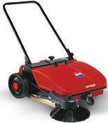 (front and rear) collect the dirt Central and side brushes in polypropylene The liftable centre brush can be adjusted to adapt the sweeper to any type of floor The side brush picks up the dirt close