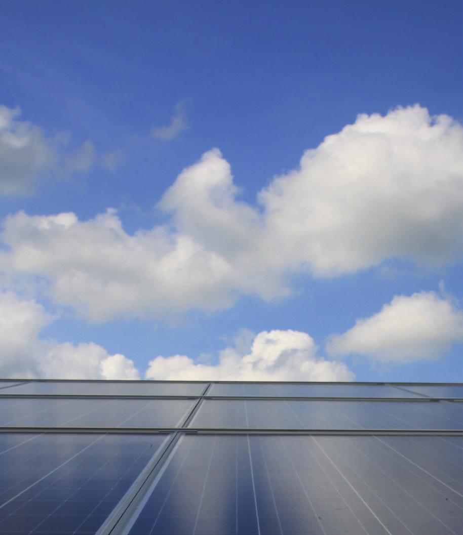 SolarEdge ha ideato una soluzione intelligente di inverter che ha cambiato il modo in cui l'energia viene convertita e gestita negli impianti FV.