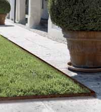 Dividers in cor-ten ideal to create or delimit spaces and create paths between gardens and parks.