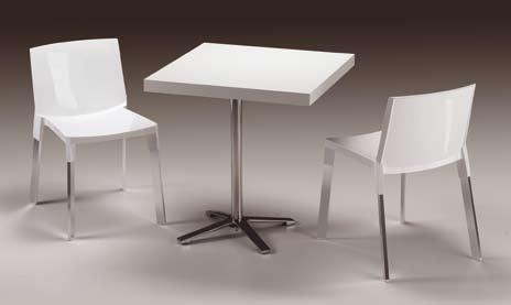 A range with a modern and actual design suitable for every environment. Seat in nylon. Stackable. UV resistant.