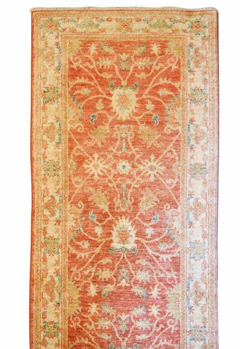 HERATI Dimensione: 233x86 cm corsie HERATI: il nome deriva dalla città da cui hanno avuto origine, Herat, questo tappeto rappresenta il motivo principe dei manufatti