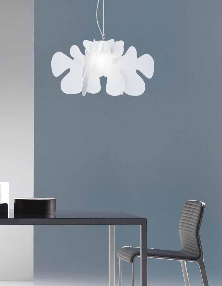 Basic aralia Lampade in metacrilato con particolari in metallo cromato. Disponibile nei seguenti colori: e-flash, spectrall, bianco satinato, rosso, cromolite e oro.