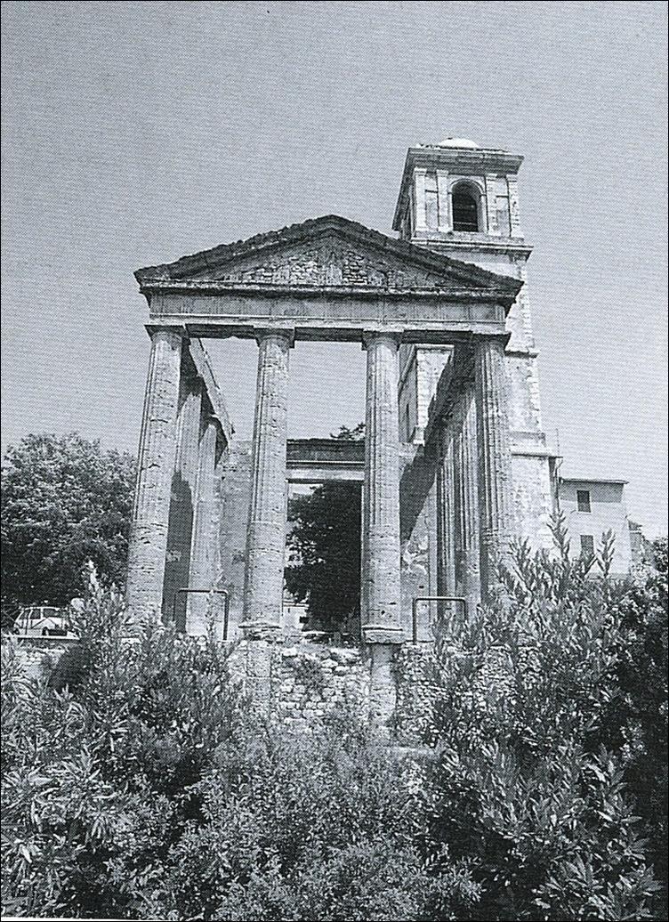 Tempio di Ercole, Cori (LT) 1913 Anche Giovannoni si occupa del tempio: in un primo momento studia la curvatura delle linee; successivamente pensa alla sua liberazione.