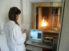 EN 13823 Single Burning Item metodo di prova per determinare le prestazioni di reazione al fuoco di prodotti da costruzione, esclusi pavimenti, quando esposti all attacco termico di un singolo