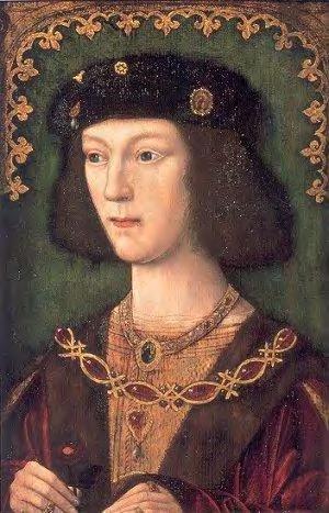 Enrico VIII in gioventù eccelleva nello sport, in particolare nel "tennis reale". Era inoltre un abile musicista.