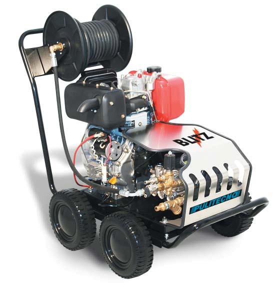 45 PROFESSIONL LINE OLD WTER H.P. LENER IDROPULITRIE D QU FREDD LITZ Diesel old water mobile engine driven high pressure washer. Top efficiency for a professional use.