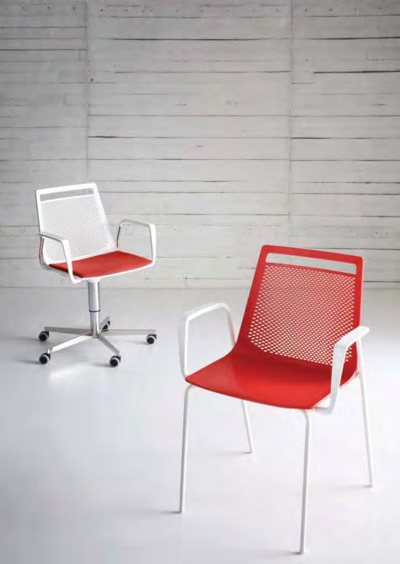 CHAIRS / SEDIE AKAMI Stefano Sandonà Design 52 55 52 47 58,5 48 65 82 85 82 AKAMI NA Chromed or white painted 4-Legged metal frame, techno polymer shell.