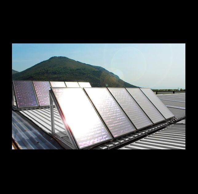 Impianti solari termici Collettori piani Collettori sottovuoto Accumuli a stratificazione