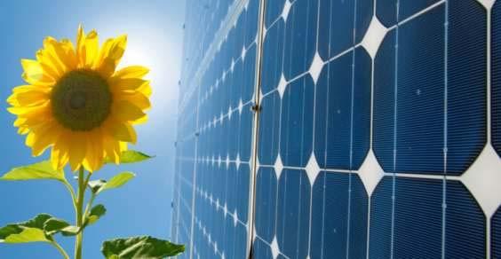 Fotovoltaico in Italia L Italia è attualmente il secondo paese al mondo per potenza fotovoltaica installata (18.2 GW al 14/06/2016): vedi www.gse.