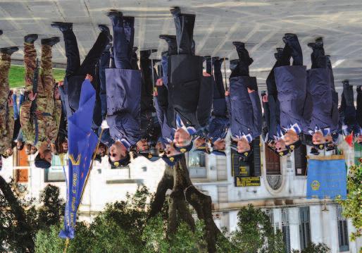 recentemente è stata insignita di Medaglia d Oro al Valor Civile, studenti delle scuole