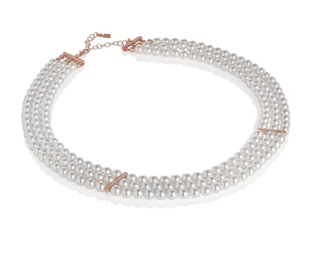 collection Un classico senza tempo come le Perle di Boccadamo si rinnova con parure che sanno coniugare l eleganza con l interpretazione contemporanea delle perle Swarovski.