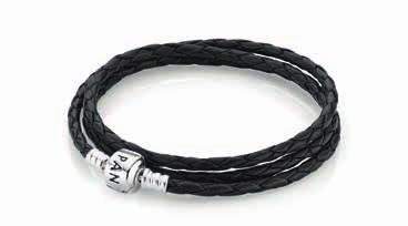 MOMENTS Leather bracelets We recommend that the leather