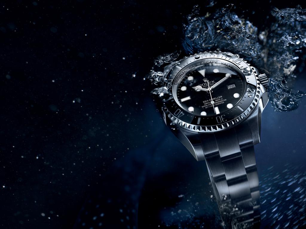L immersione storica OROLOGI SUBACQUEI Rolex ha consolidato ed esteso la sua posizione di pioniere nel campo degli orologi subacquei grazie a innovazioni rivoluzionarie.