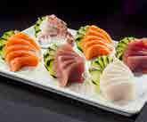 Sashimi sushi misto (6 sashimi 4uramaki 4