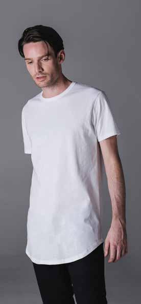 T-shirt da uomo extra lunga, orlo arrotondato, vestibilità ampia e alla moda, girocollo, organic slub jersey, etichetta facilmente removibile.