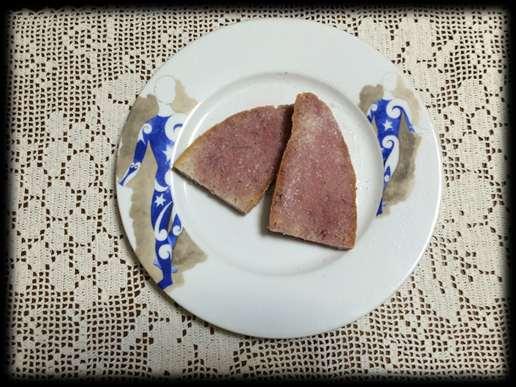 PANE VINO E ZUCCHERO INGREDIENTI : Pane q.b.