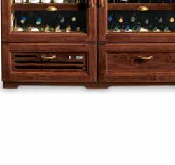 Diana is a traditional restaurant display cabinet, which Enofrigo has turned into a