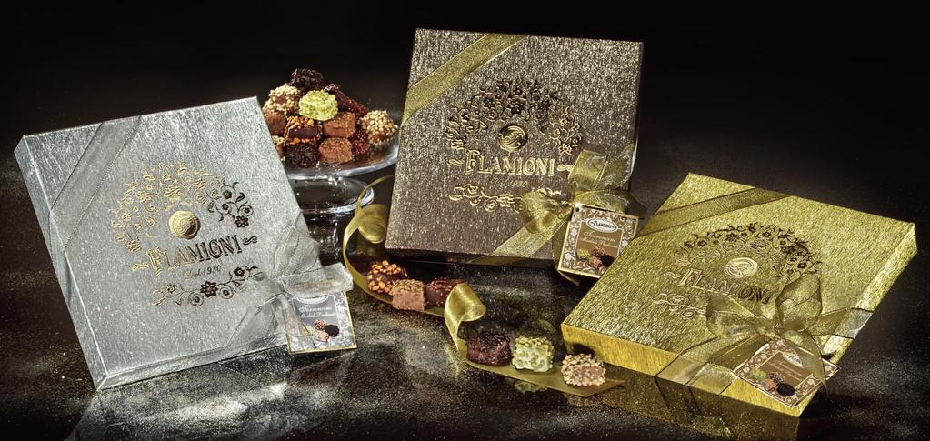 Linea Oro I torroncini morbidi pralinati in cofanetto regalo Una confezione regalo di lusso per un assortimento di torroncini morbidi pralinati in 3 colori assortiti The small soft nougat